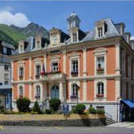 T2 Renove Avec Terrasse, Parking Prive, Local Velos A Cauterets - Fr-1-401-290 外观 照片