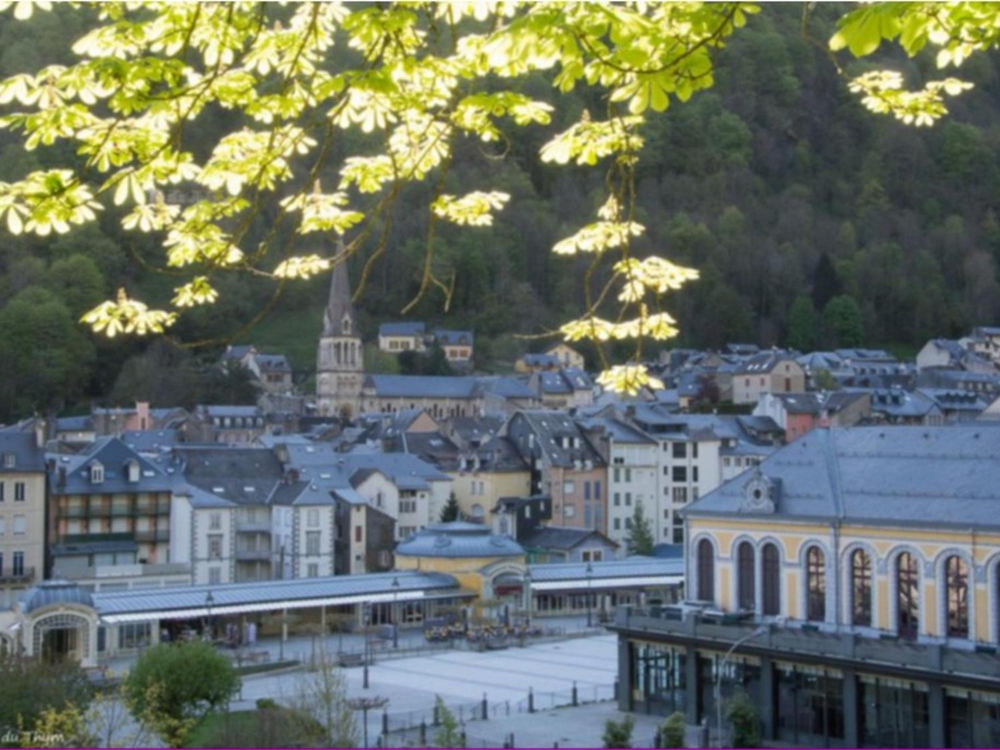 T2 Renove Avec Terrasse, Parking Prive, Local Velos A Cauterets - Fr-1-401-290 外观 照片